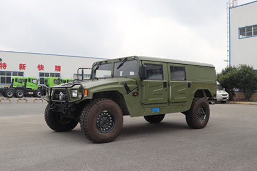 四驅猛士EQ2050B越野車運兵車_第一代東風猛士越野軍車_四驅猛士民用版