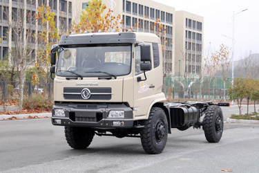 210馬力4×4后單胎底盤_四驅前5噸后10噸專用車_東風長頭越野兩橋底盤